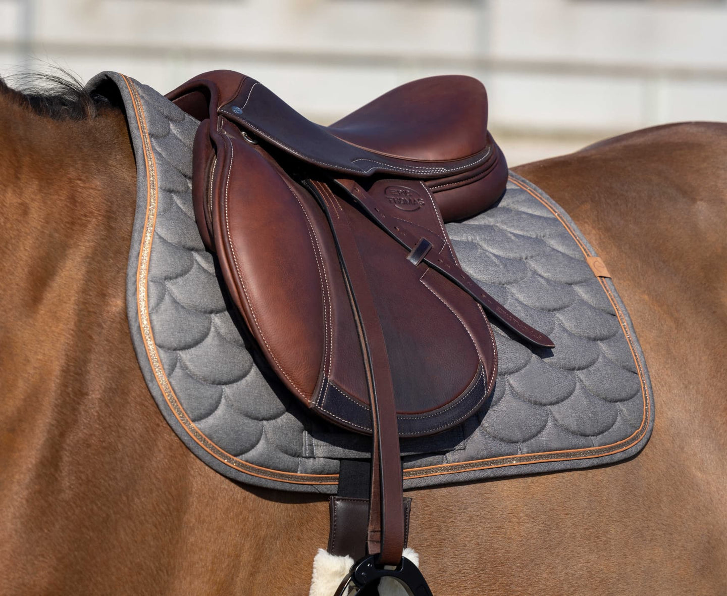 Tapis de selle EQUITHÈME -Khadi-