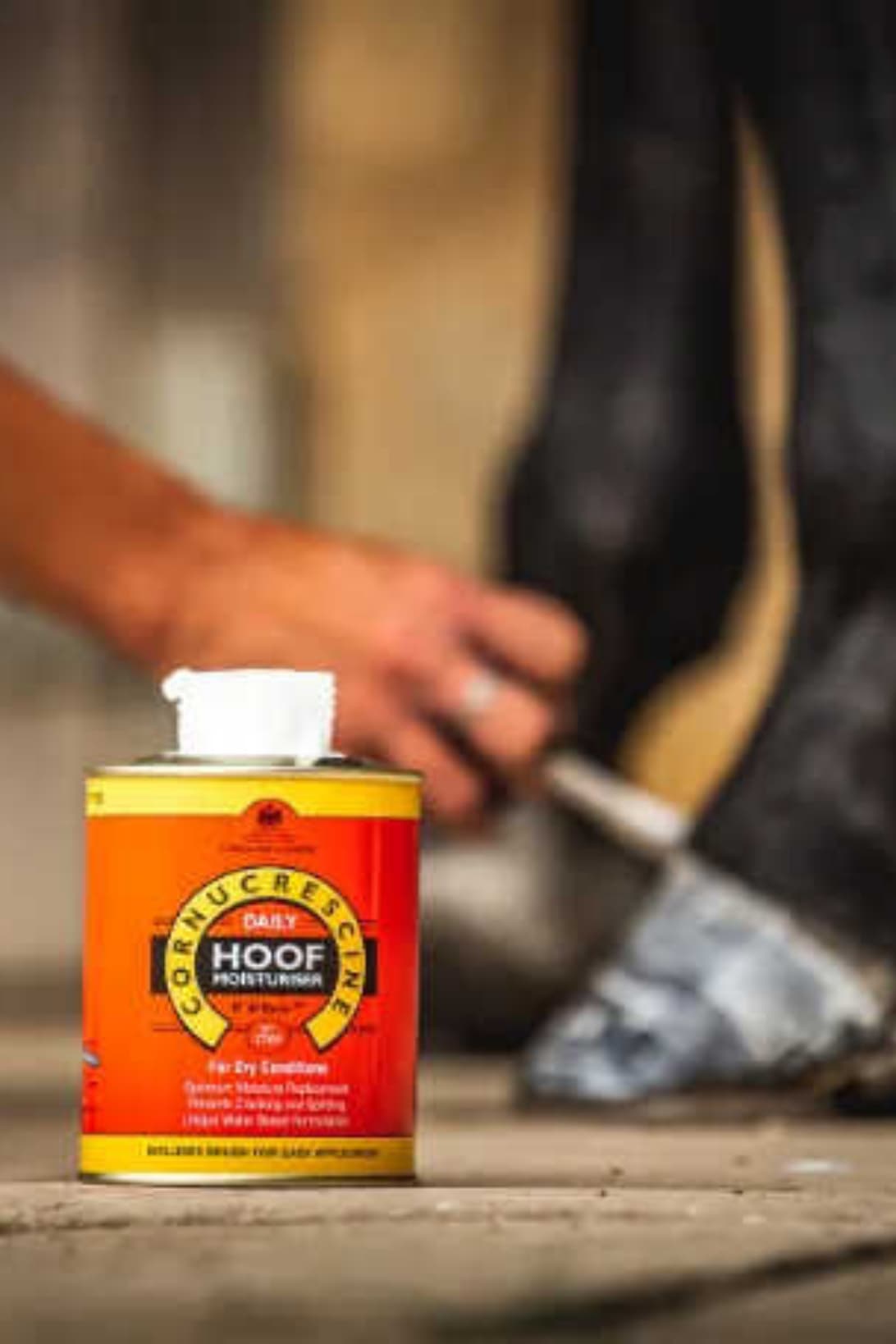 Huile pour sabots CARR & DAY & MARTIN - Daily Hoof Moisturiser Cornucrescine